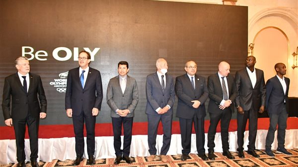 صورة من اجتماع لرابطة