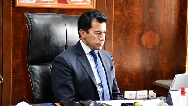 أشرف صبحي وزير الشباب