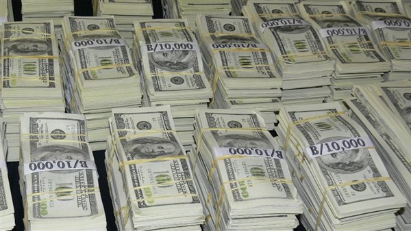 دولارات - صورة أرشيفية