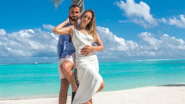 محمد الشرنوب وزوجته