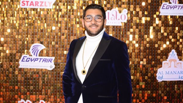 الفنان عمر فوزي 