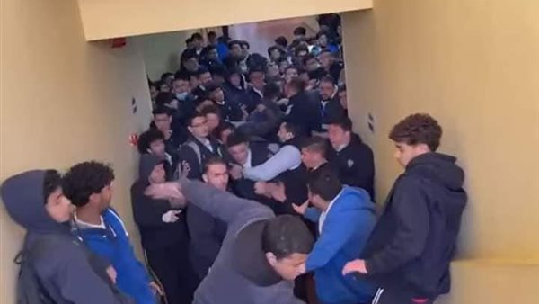  مشاجرة طلاب مدرسة