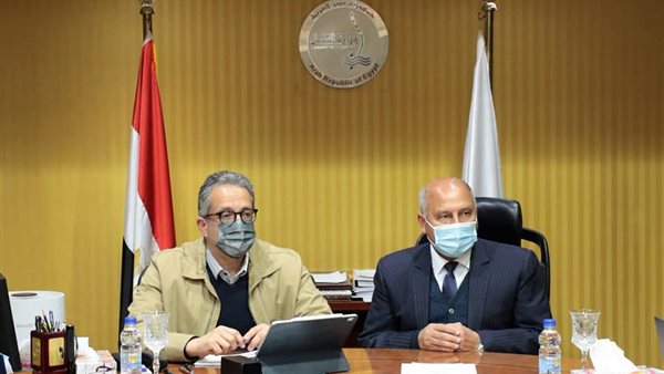 وزيرا النقل والسياحة