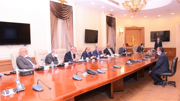 وزير التنمية المحلية