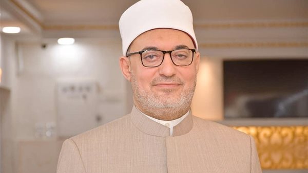 الدكتور نظير عياد