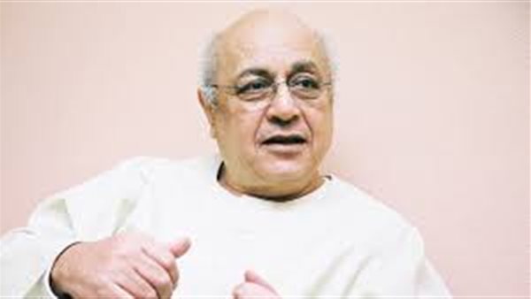 الشاعر عمر بطيشه