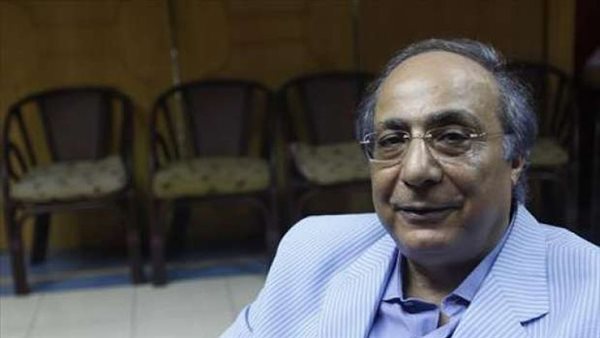 الشاعر عمر بطيشه