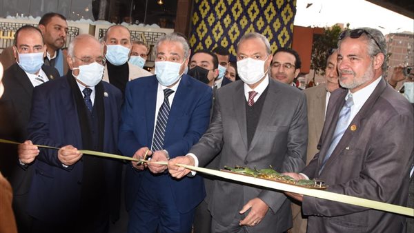 افتتاح معرض اهلا