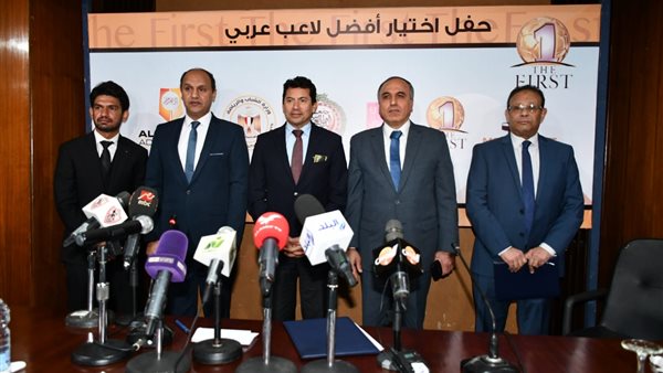 وزير الرياضة