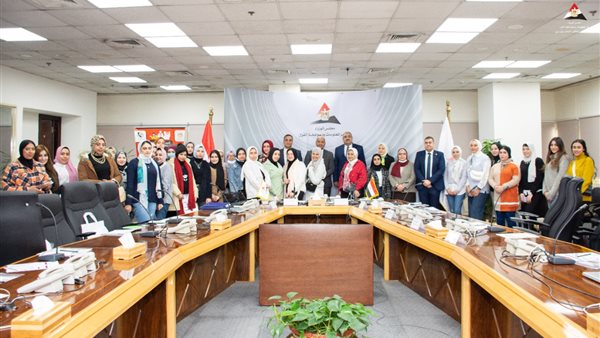 معلومات الوزراء يستقبل