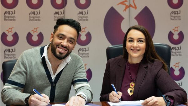 صورة من تجديد العقد