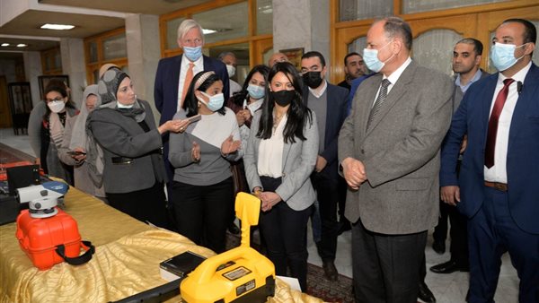 جانب من الزيارة