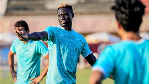 اليو بادجى لاعب ايميان