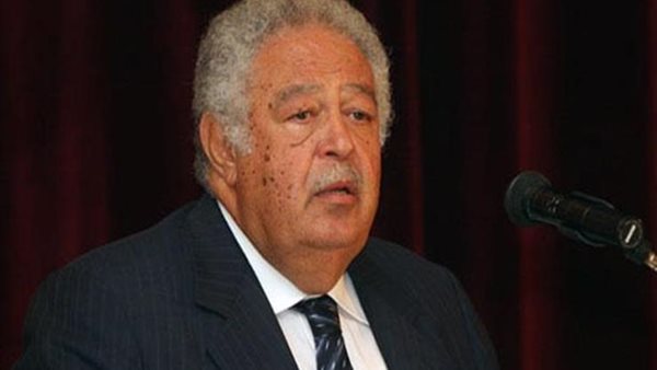 المرحوم رجائي عطية