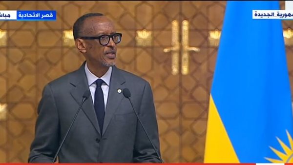 الرئيس الرواندي بول