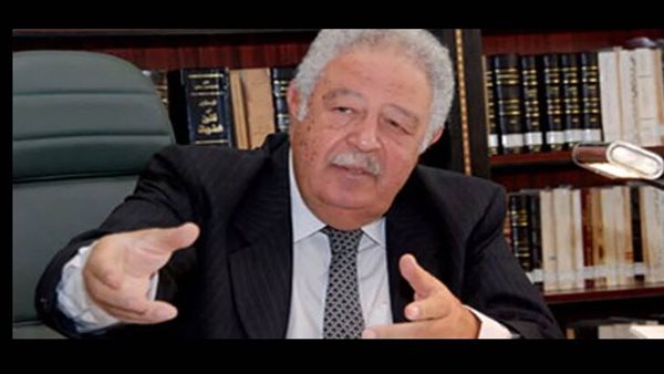 وفاة رجائي عطية