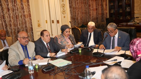 اجتماع لجنة القوى