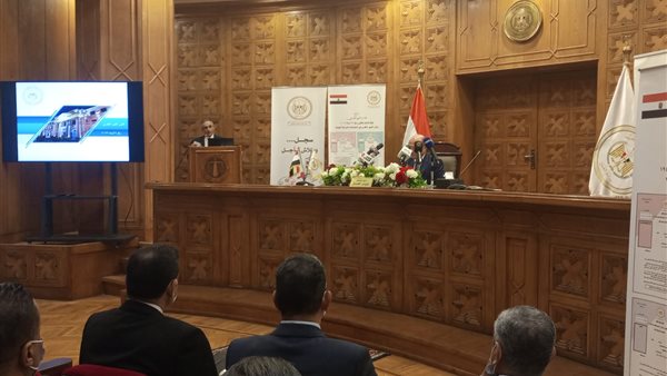   وزير العدل المستشار