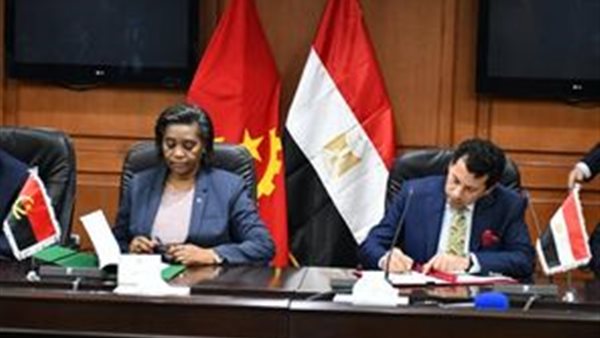 وزير الرياضه اشرف