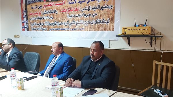 جانب من الندوة 