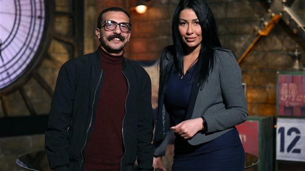 داليا فؤاد ونجم مسرح