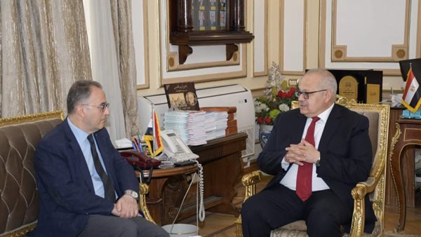 جانب من اللقاء