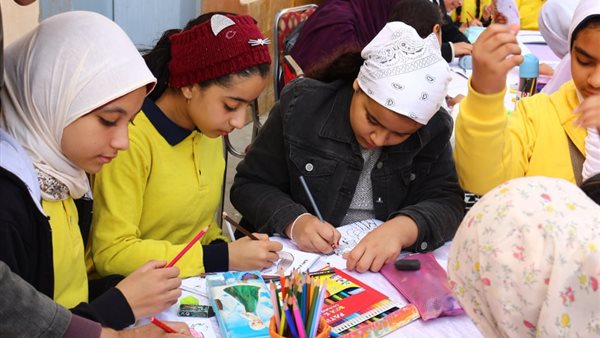  أسيوط تحتفل باليوم