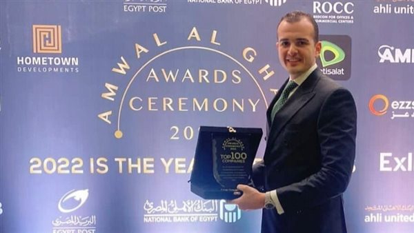  الدكتور حسني هاني