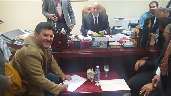 الفنان هاني شاكر