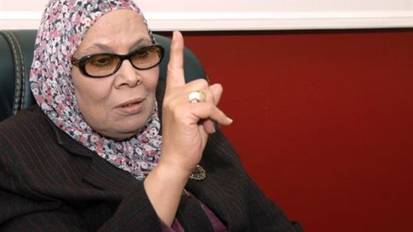 الدكتورة آمنة نصير