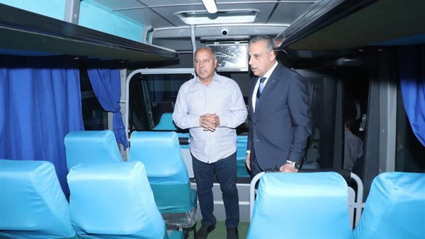 وزير النقل ومحافظ