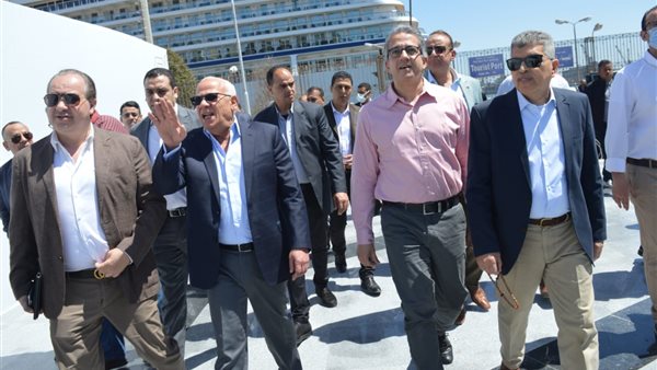 وزير الآثار يتفقد