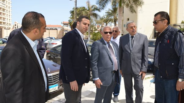 محافظ بورسعيد خلال