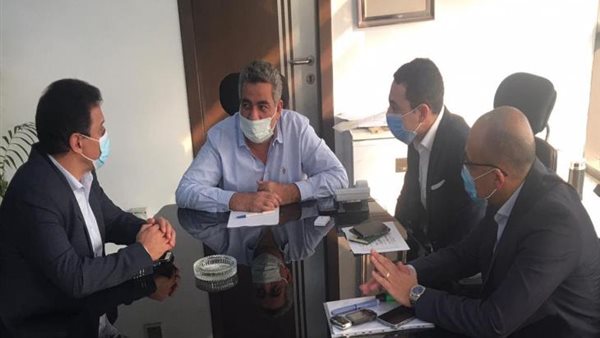 حسام البدري وأحمد