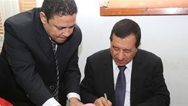 مصطفى هدهود 