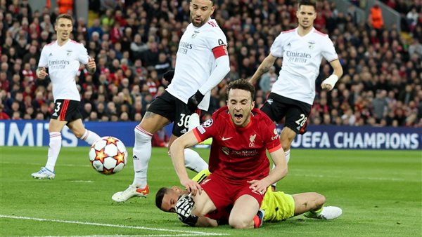 ليفربول وبنفيكا