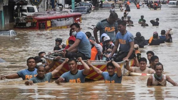 اعصار الفلبين