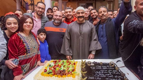 اسرة مسلسل الكبير