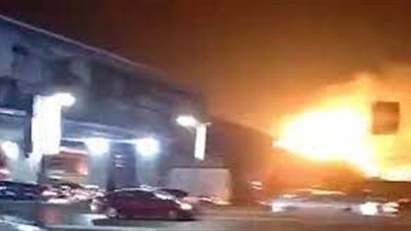 جانب من الحريق 