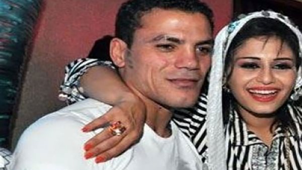 منة فضالي وعمرو زكى