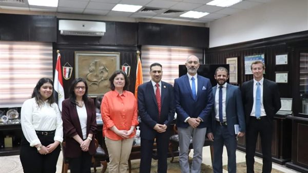 خلال لقاء اليوم 