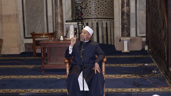 الدكتور حسن الصغير