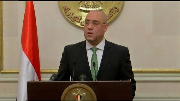 وزير الإسكان 