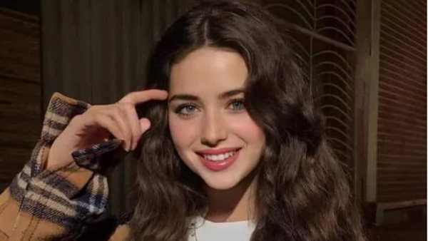 الدكتورة المزيفة