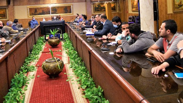 اجتماع محافظ الغربية