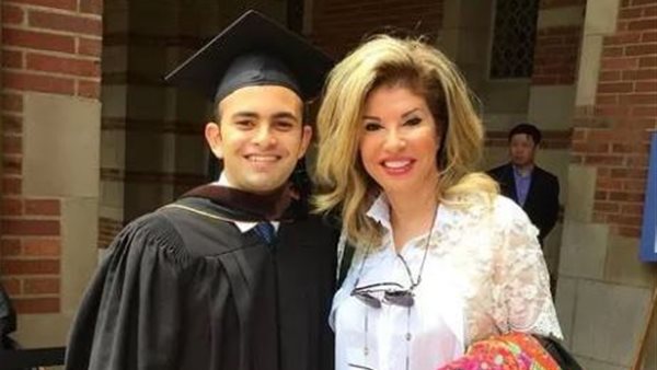 هالة سرحان وابنها