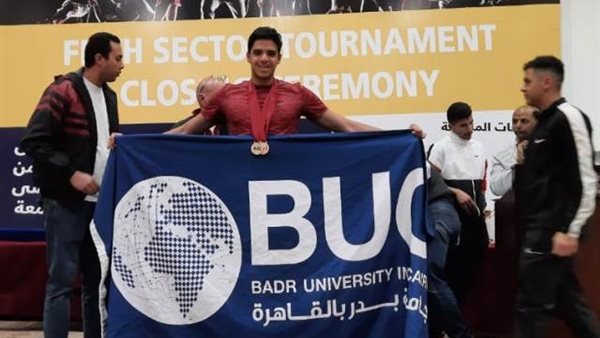 طلاب جامعة بدر 