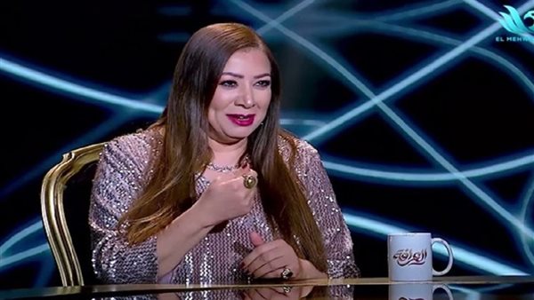 الفنانة انتصار