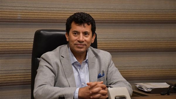 أشرف صبحي وزير الشباب