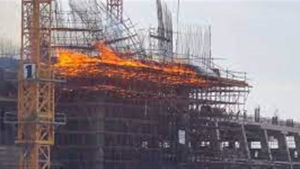 جانب من الحريق 